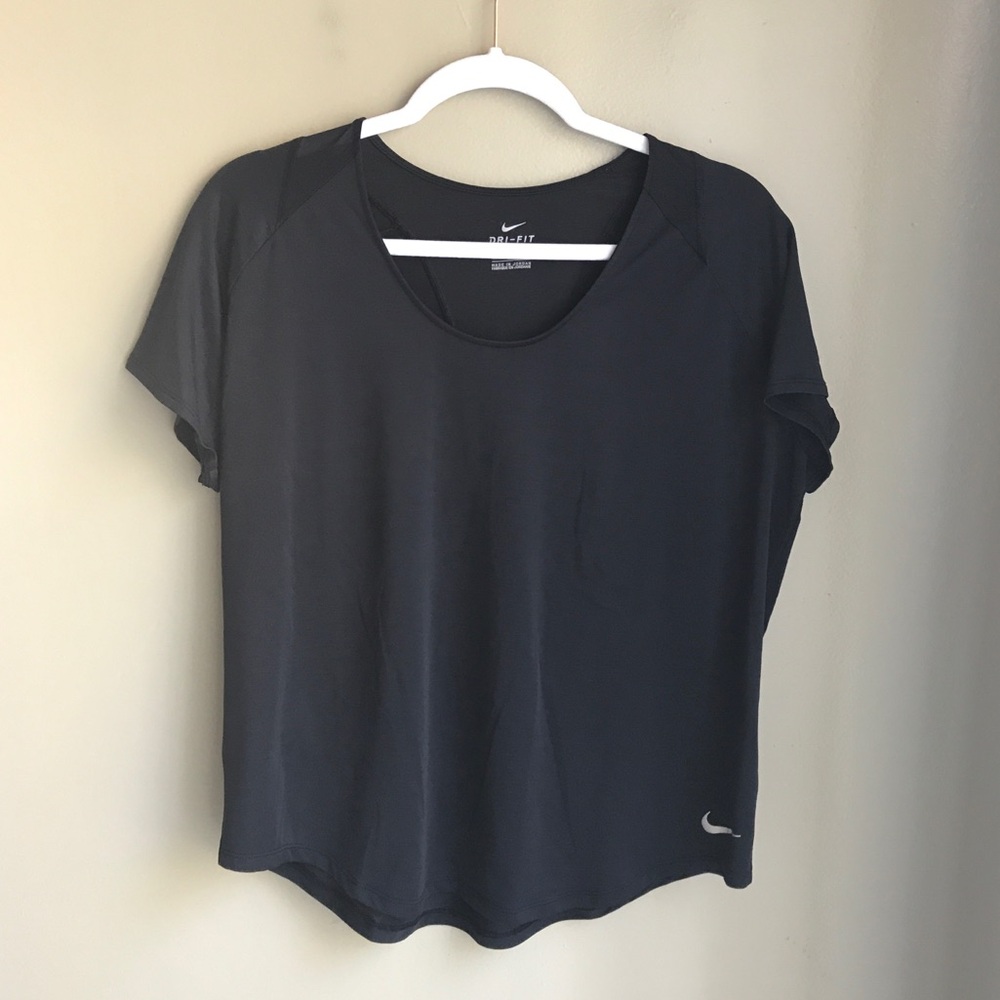 Nike Womens Dri Fit Short Sleeve Loose Fit T-Shirt Black Size: XL
